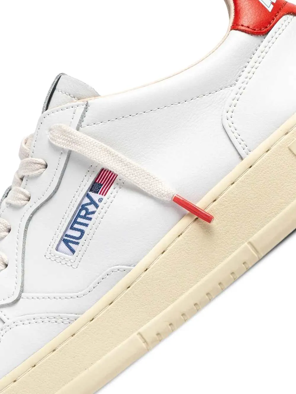Autry Medalist Low-Top Sneakers