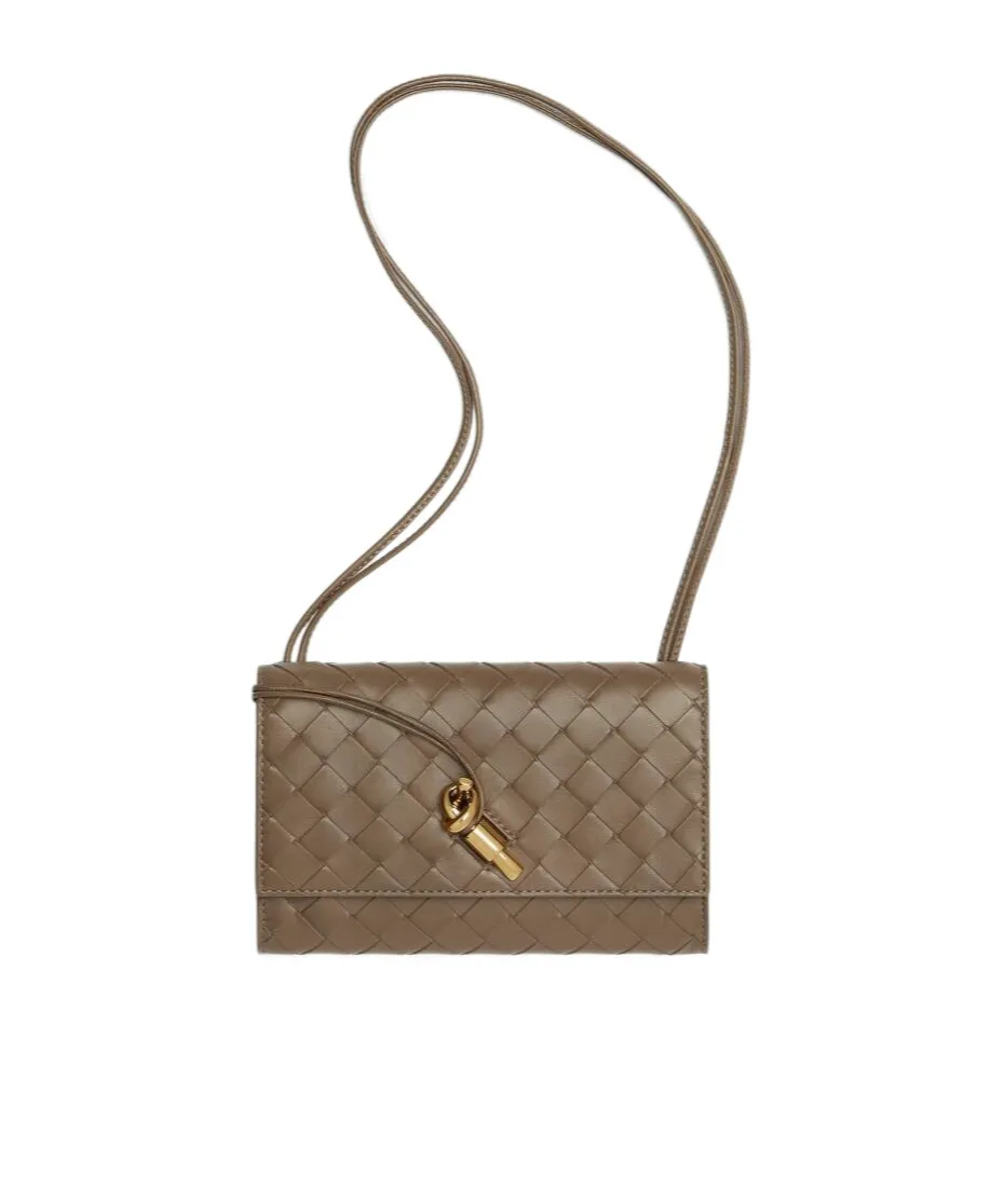 Andiamo Pouch On Strap