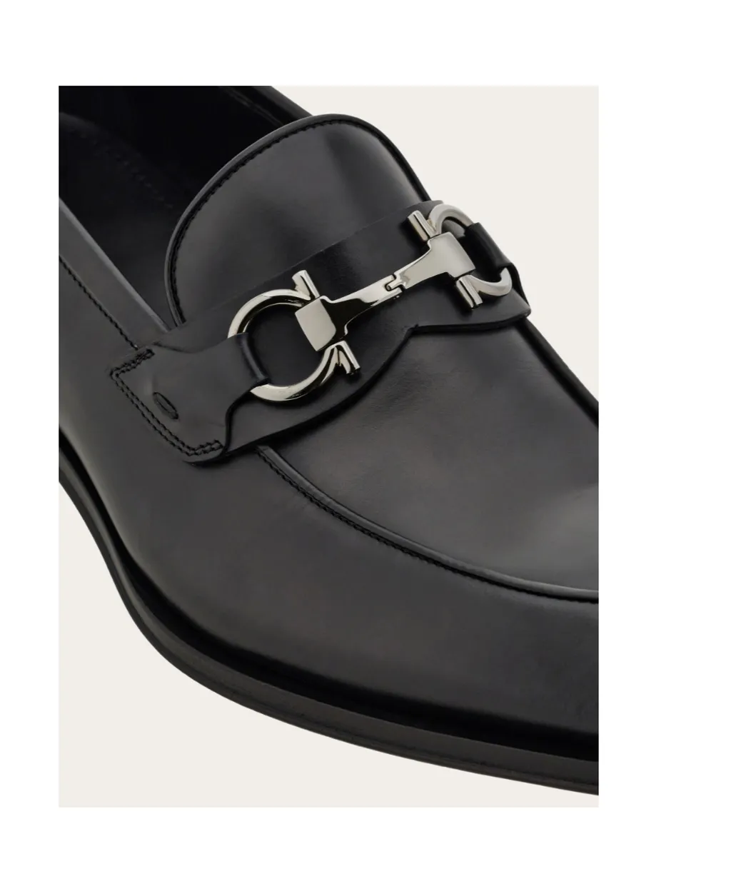 Ferragamo Gancini Buckle Loafers