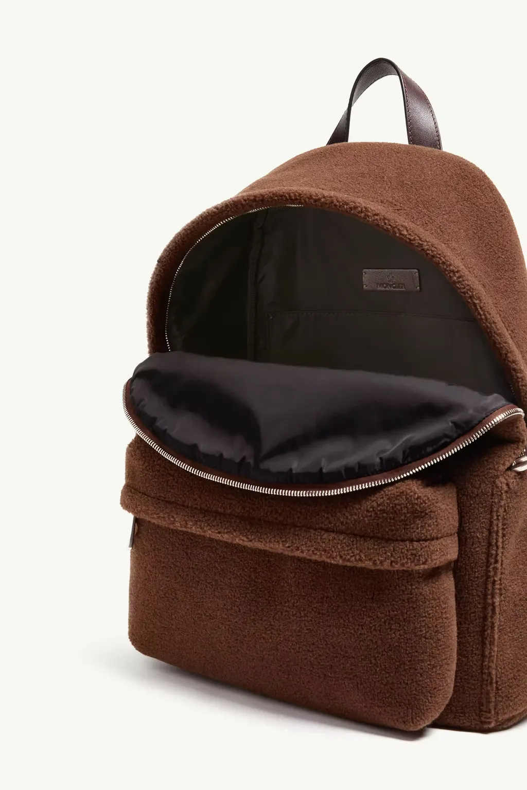 Moncler Logo Patch Zipped Backpack