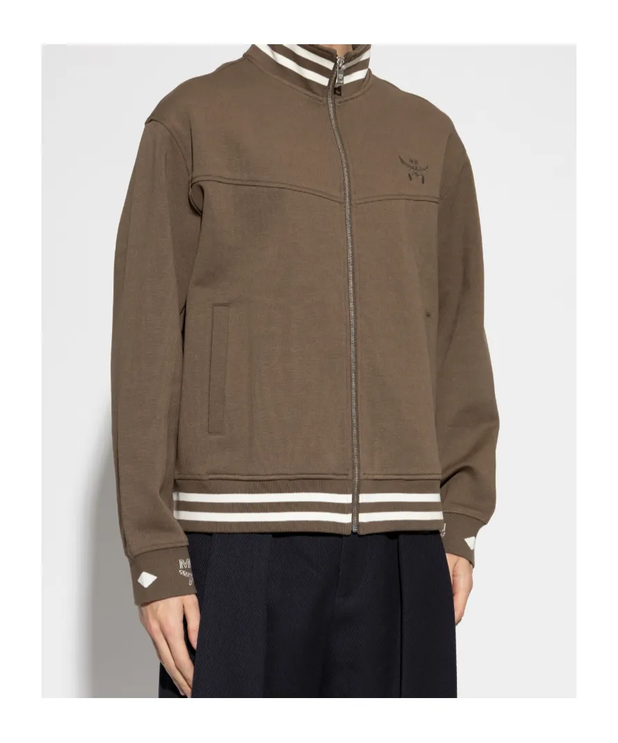 Long-Sleeved Zippered Sweatshirt