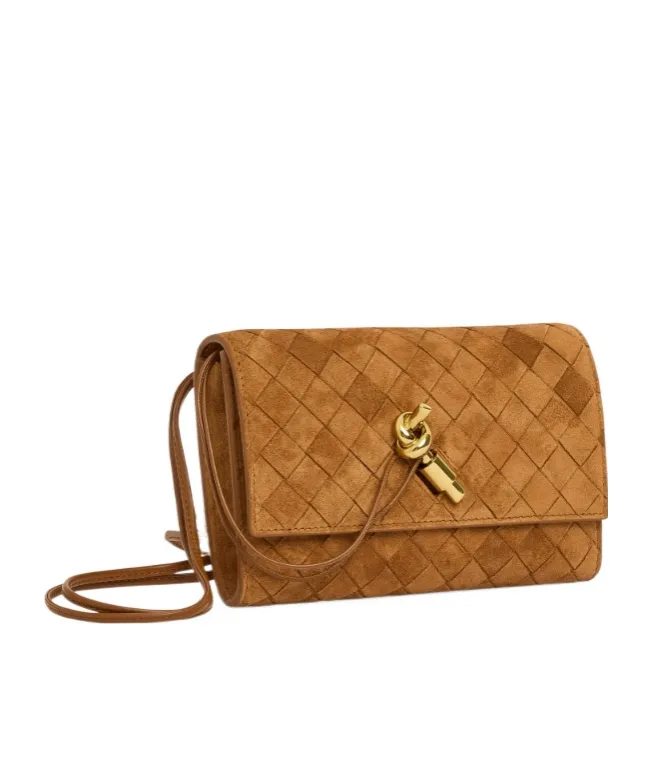 Andiamo Pouch With Strap