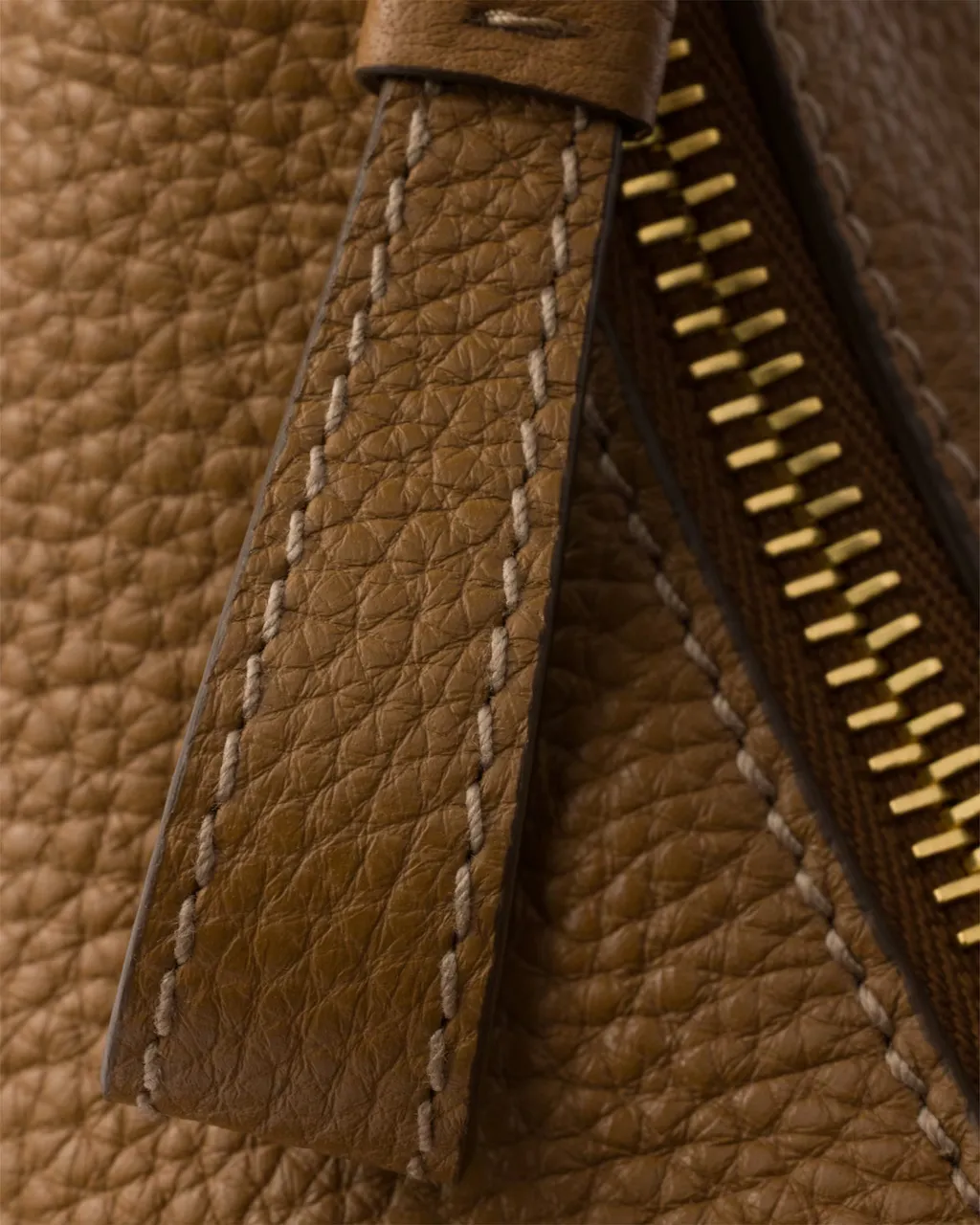 Prada Logo-Lettering Zipped Shoulder Bag