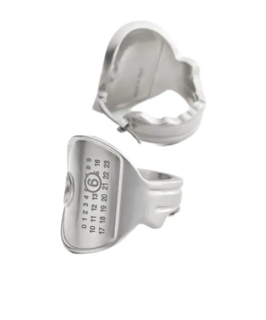 Mm6 Maison Margiela Logo Engraved Earrings