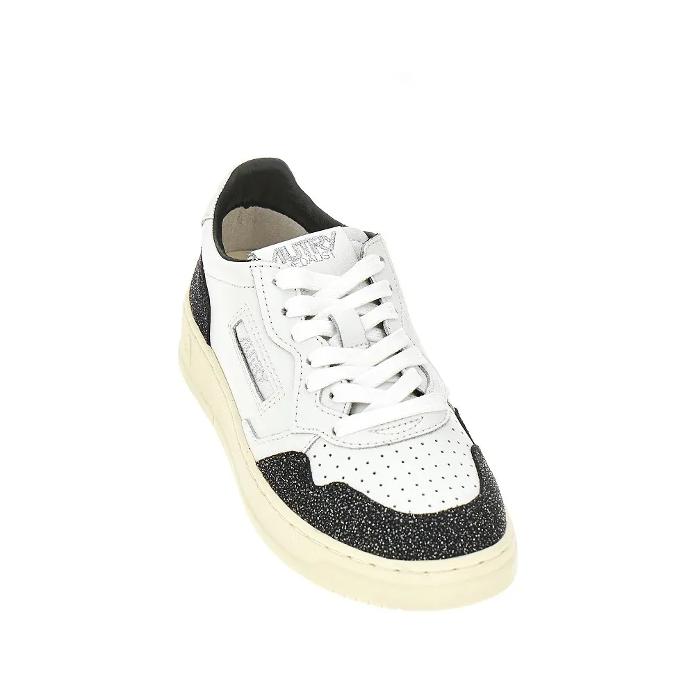 Autry Medalist Low-Top Sneakers