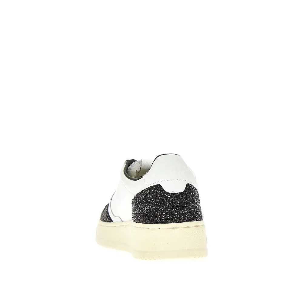 Autry Medalist Low-Top Sneakers