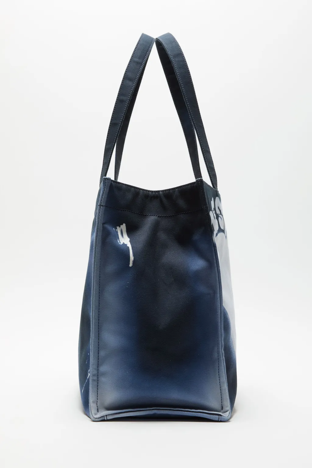 Print-Detail Tote Bag