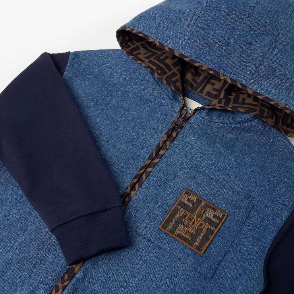 Junior Sweatshirt
