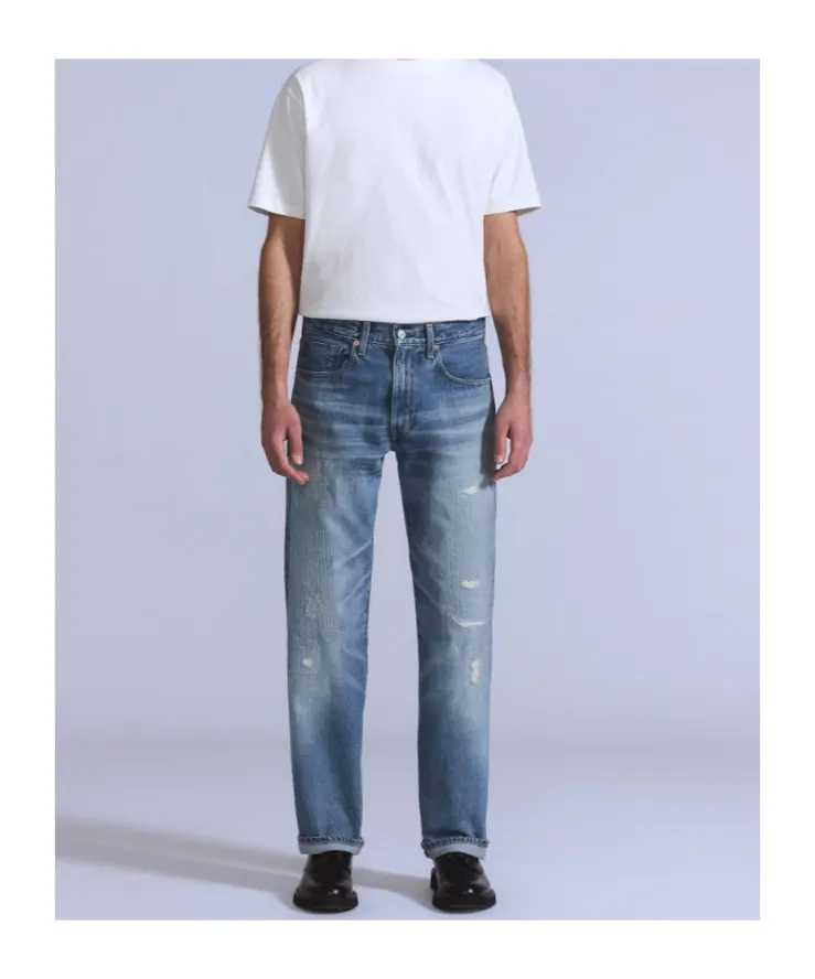 Distressed Belt-Loop Jeans