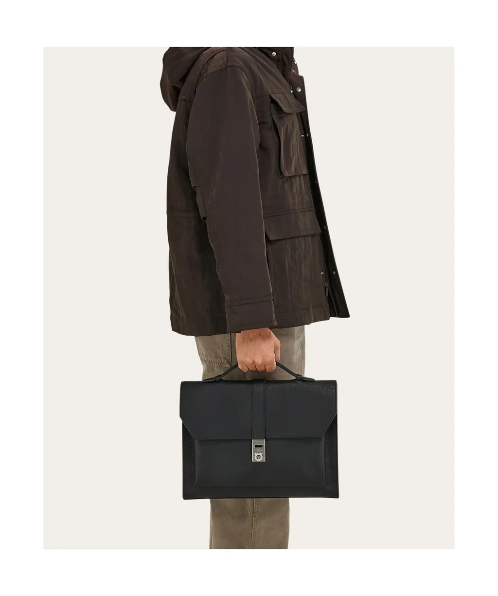 Hug Briefcase