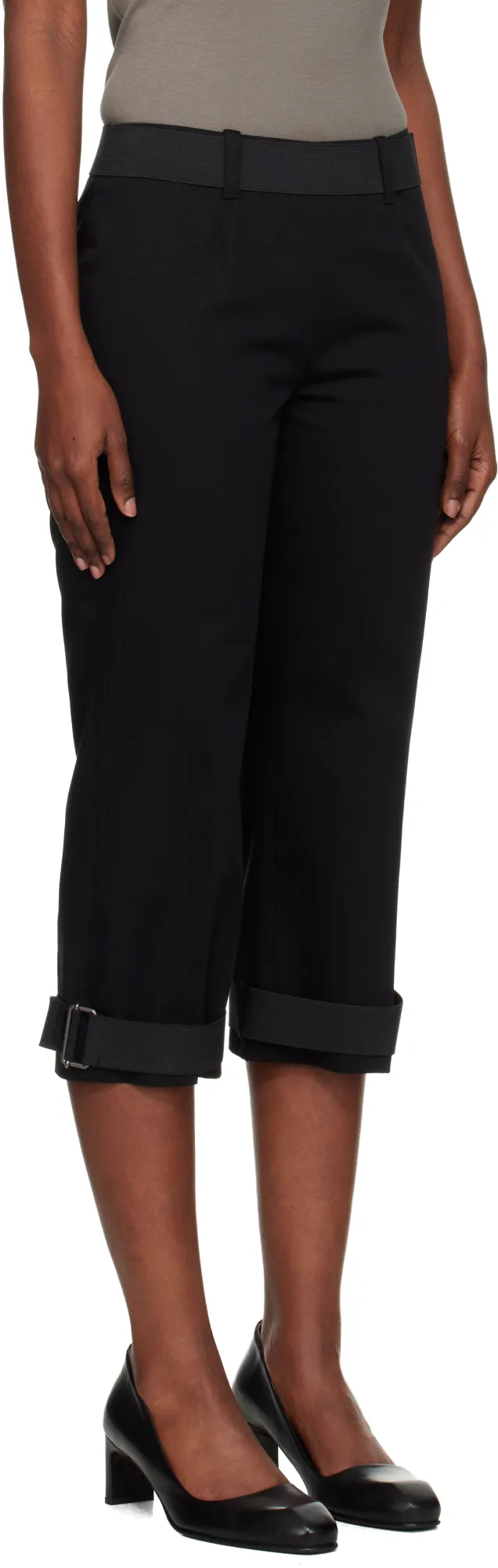 Low-Rise Capri Pants