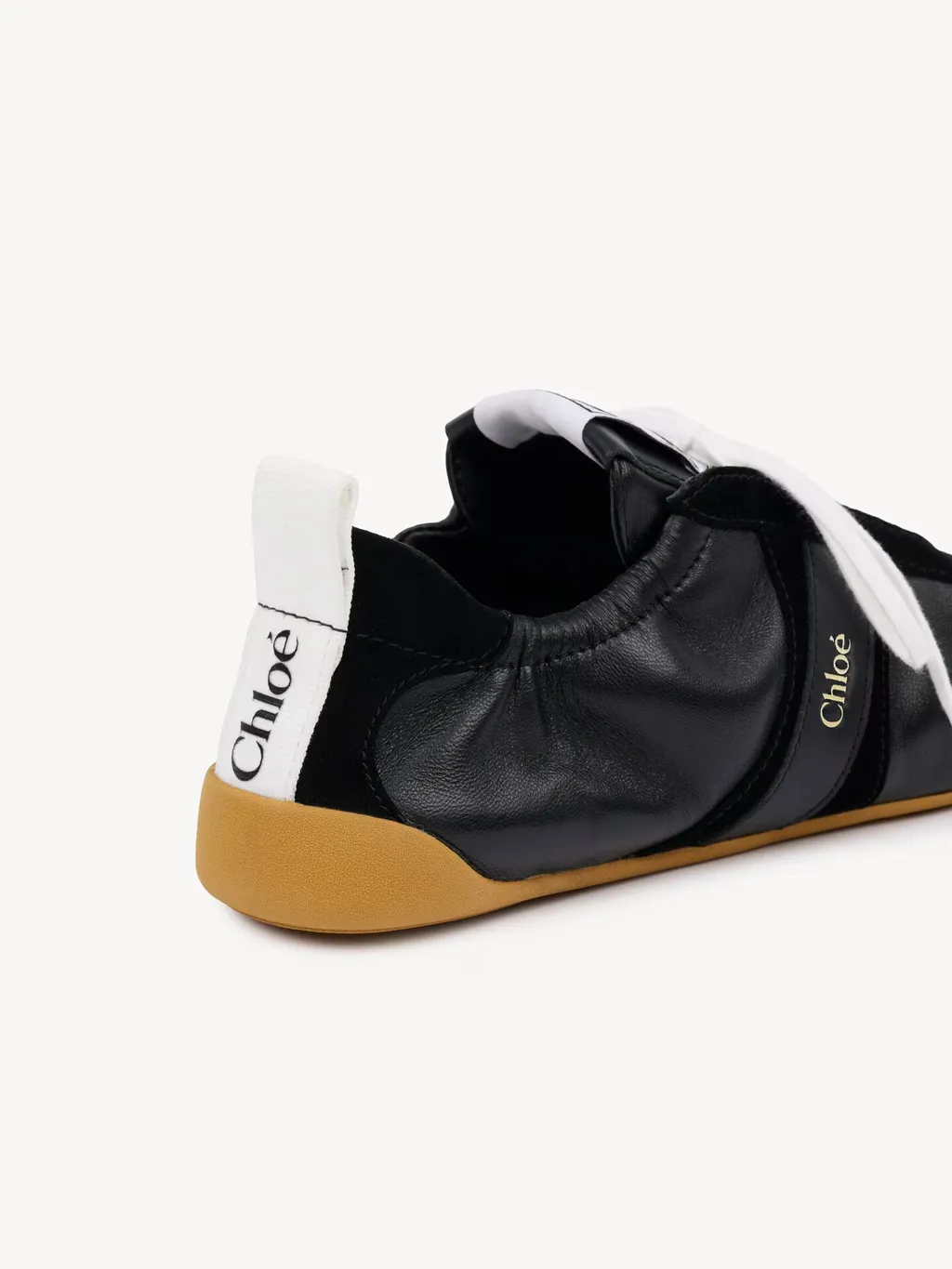 Chloé Kick Logo Detailed Low-Top Sneakers