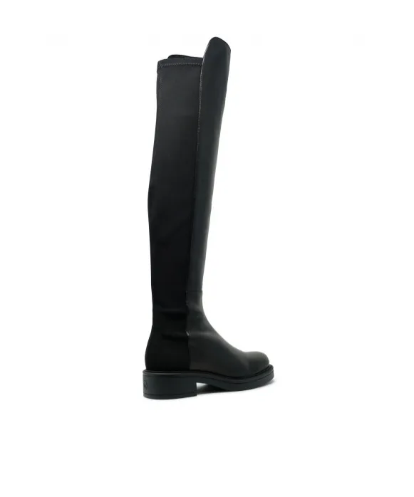 Round-Toe Boots
