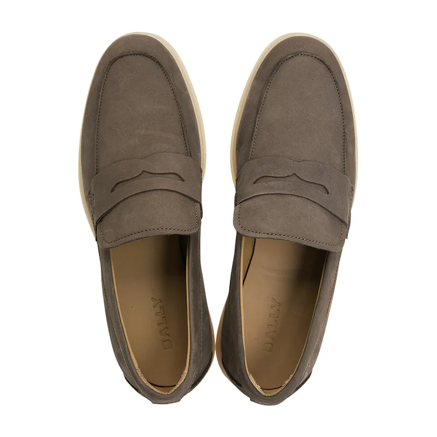Round-Toe Casual Shoes