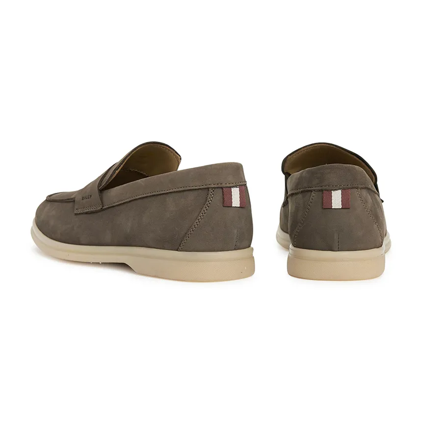 Round-Toe Casual Shoes