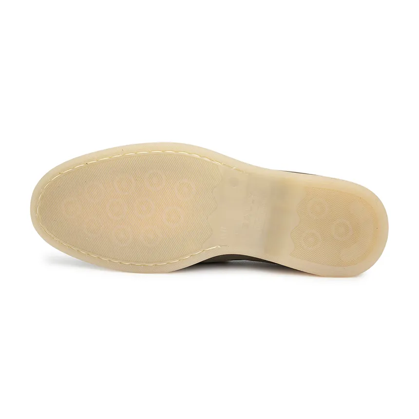 Round-Toe Casual Shoes