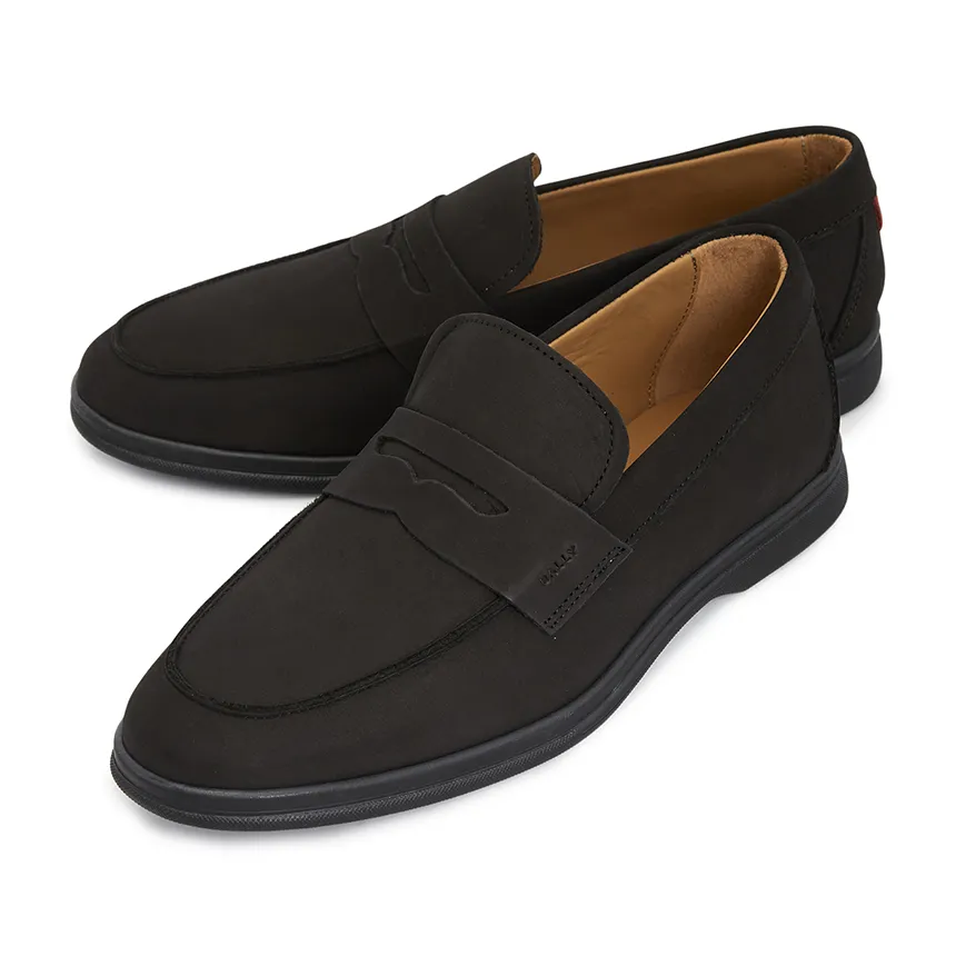 Round-Toe Casual Shoes
