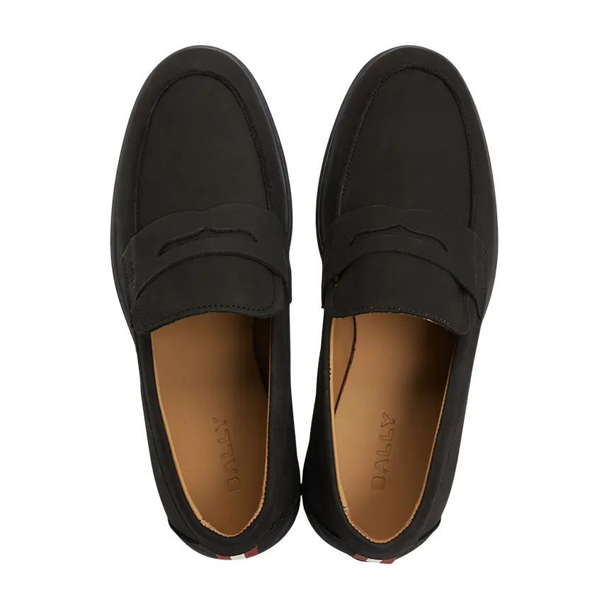 Round-Toe Casual Shoes