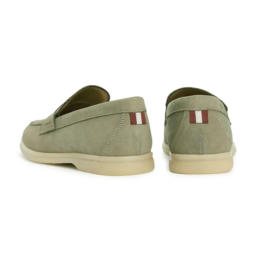 Round-Toe Casual Shoes