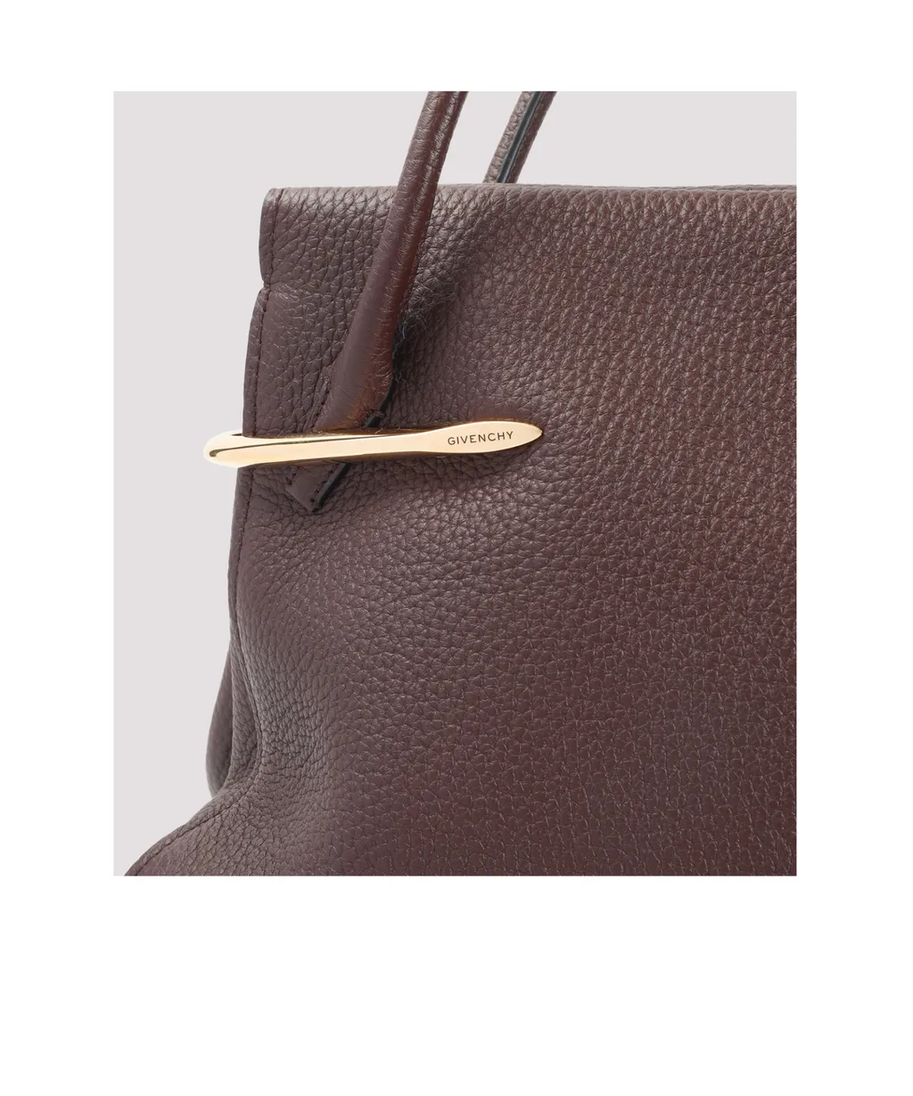 Givenchy	Pinch Large Shoulder Bag