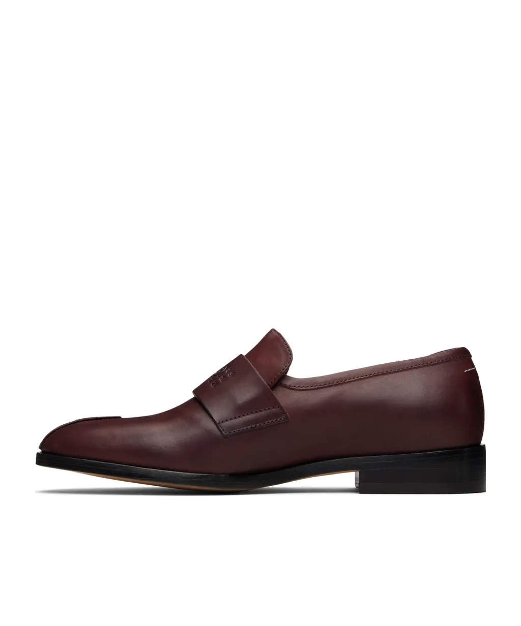 Mm6 Maison Margiela Tabi Almond Toe Loafers