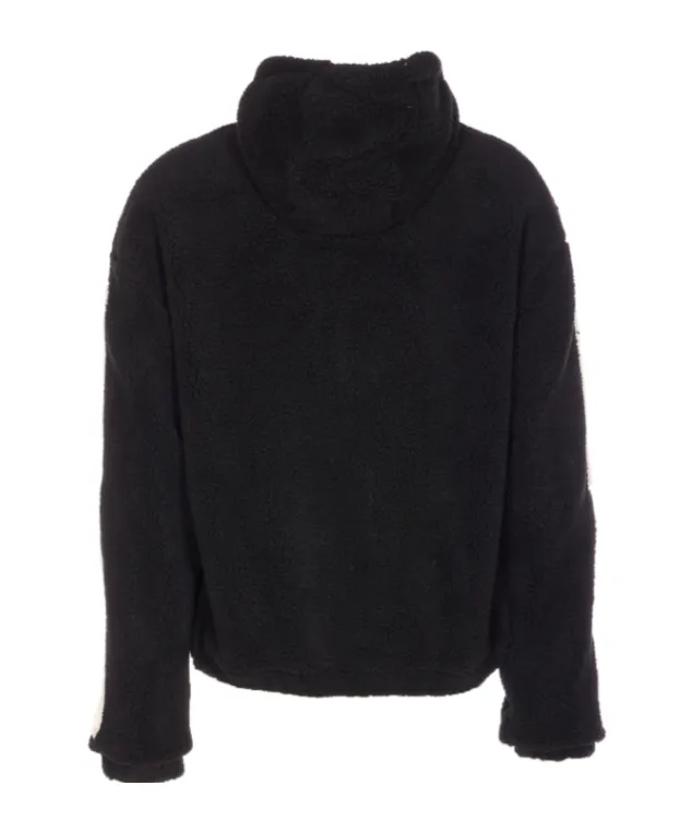 Long-Sleeved Sweatshirt