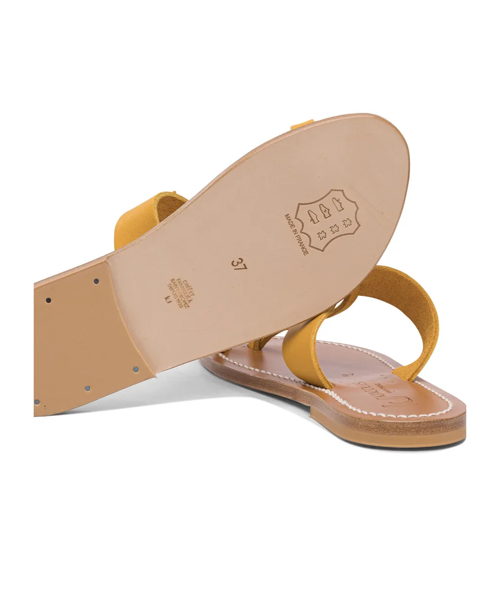 Knot-Detail Thong-Toe Sandals