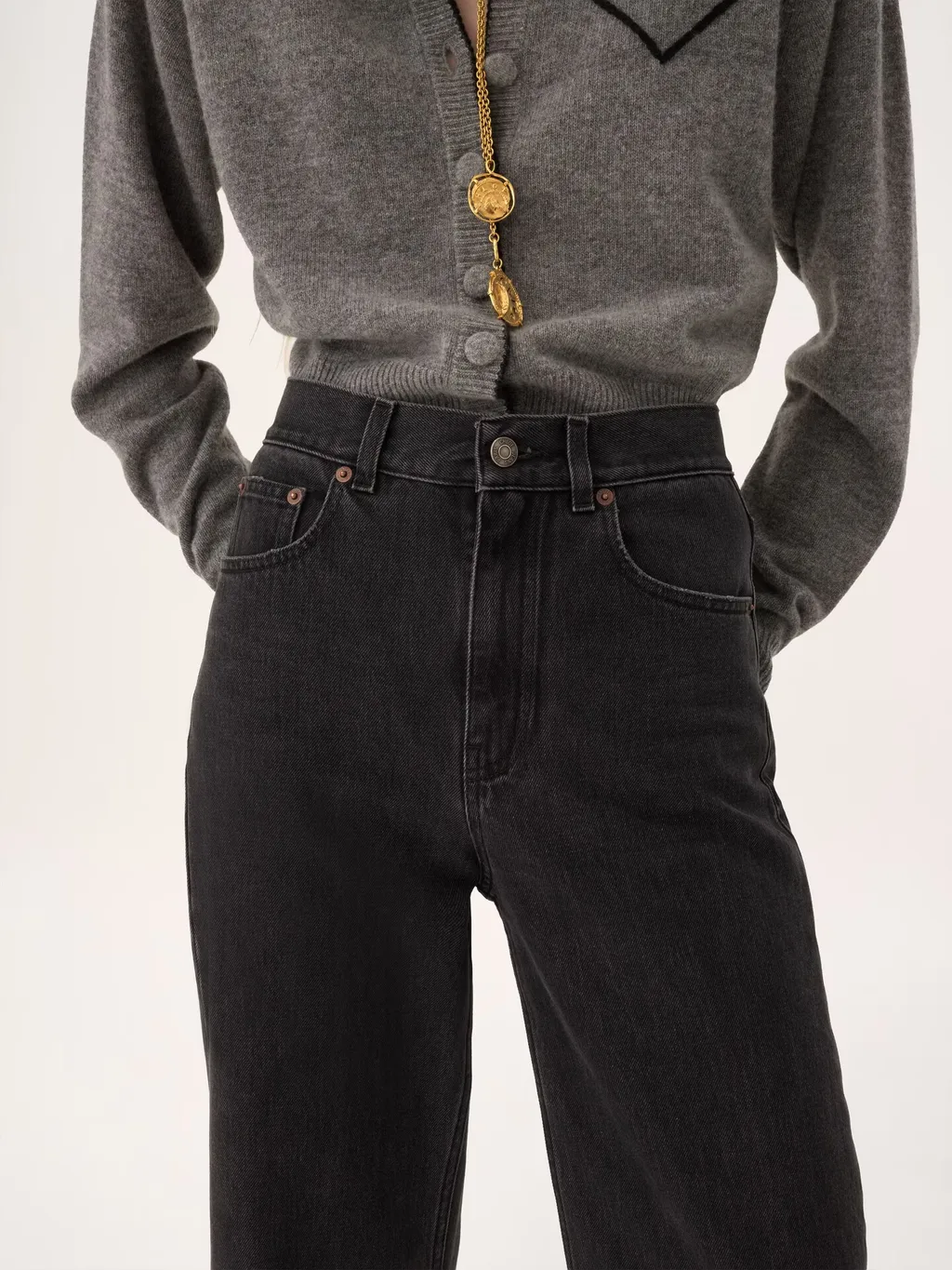 Chlo High-Waisted Cropped Jeans