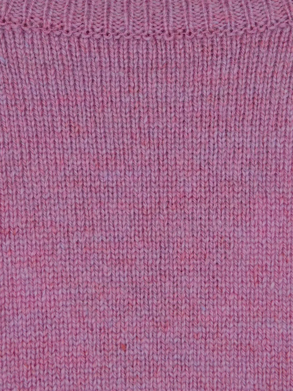 Long-Sleeved Knitwear