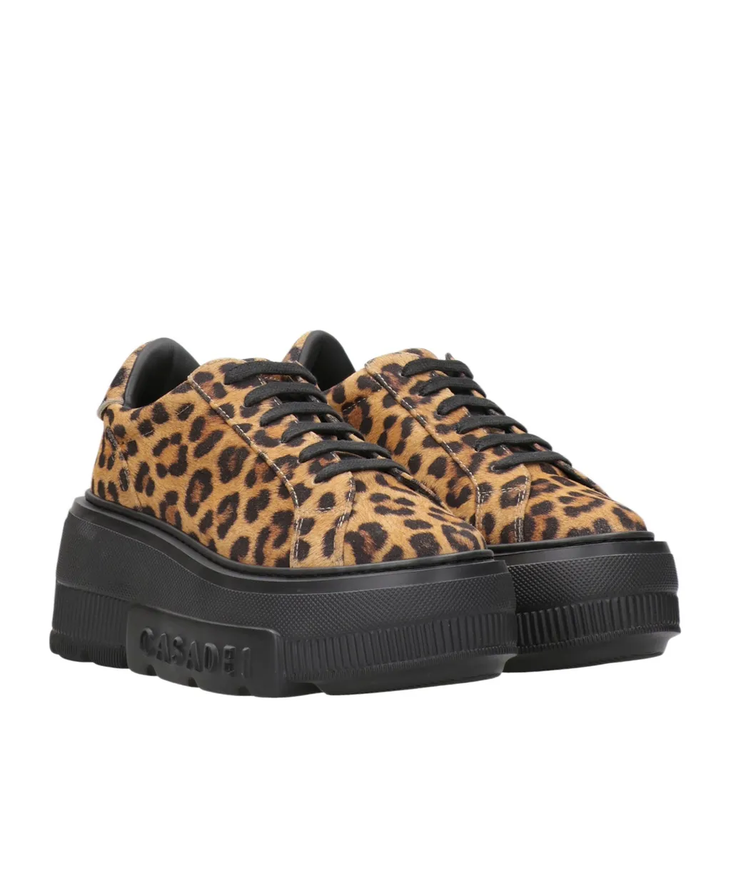 Round-Toe Low-Top Casual Shoes