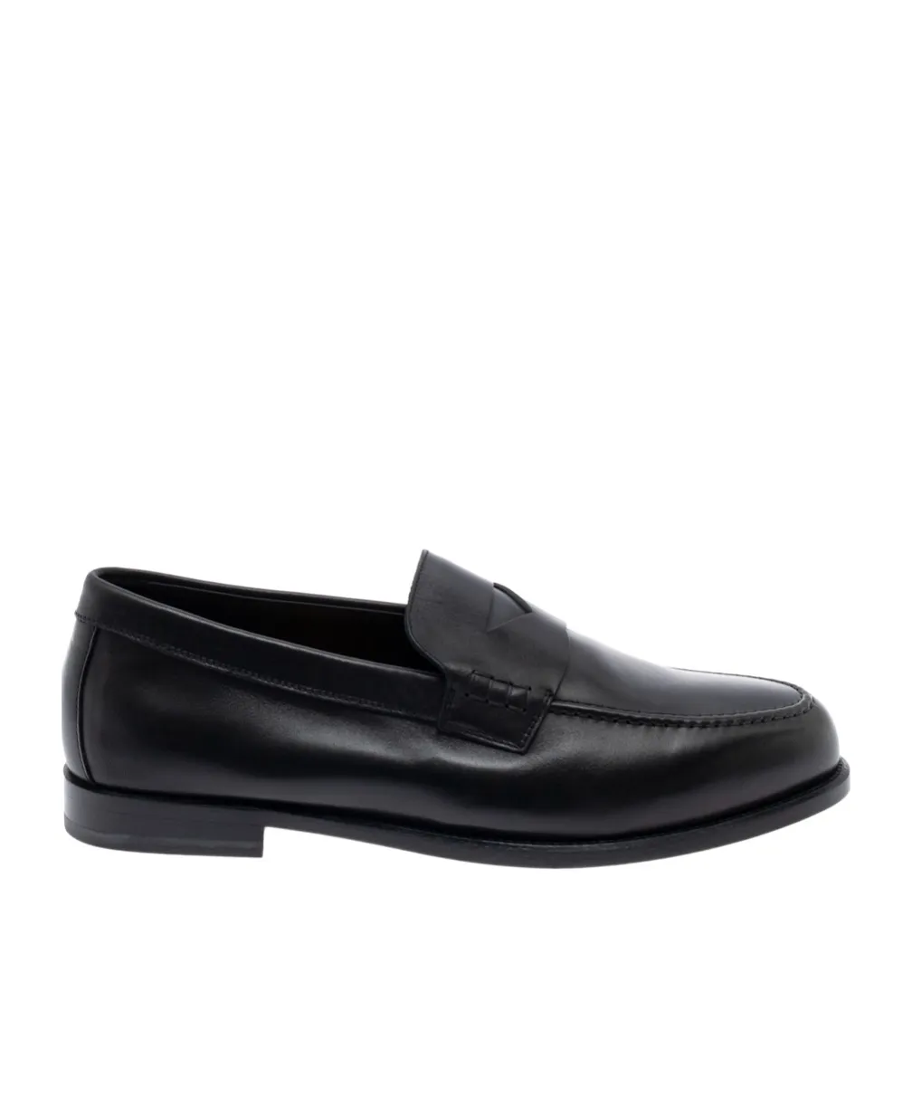 Doucal's Slip-On Almond Toe Loafers