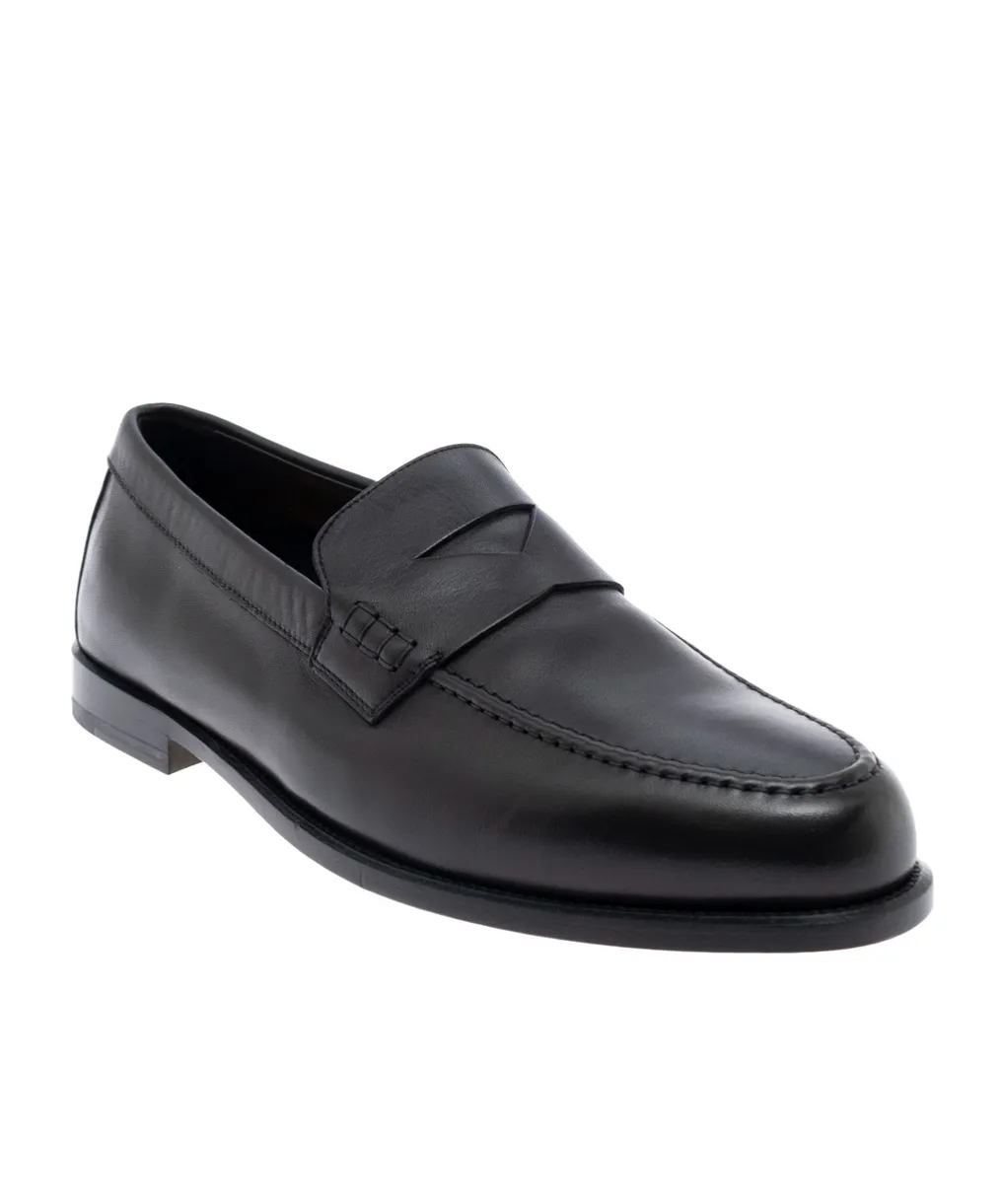 Doucal's Slip-On Almond Toe Loafers