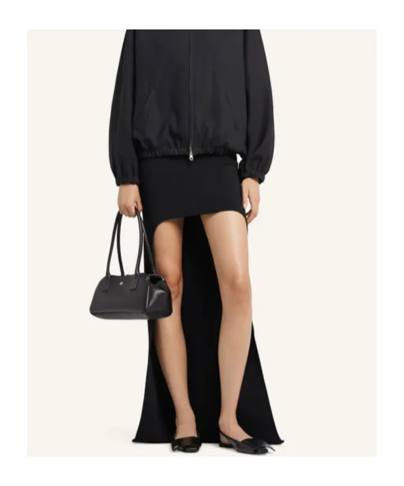 Circle-Edged Knitted Asymmetric Skirt
