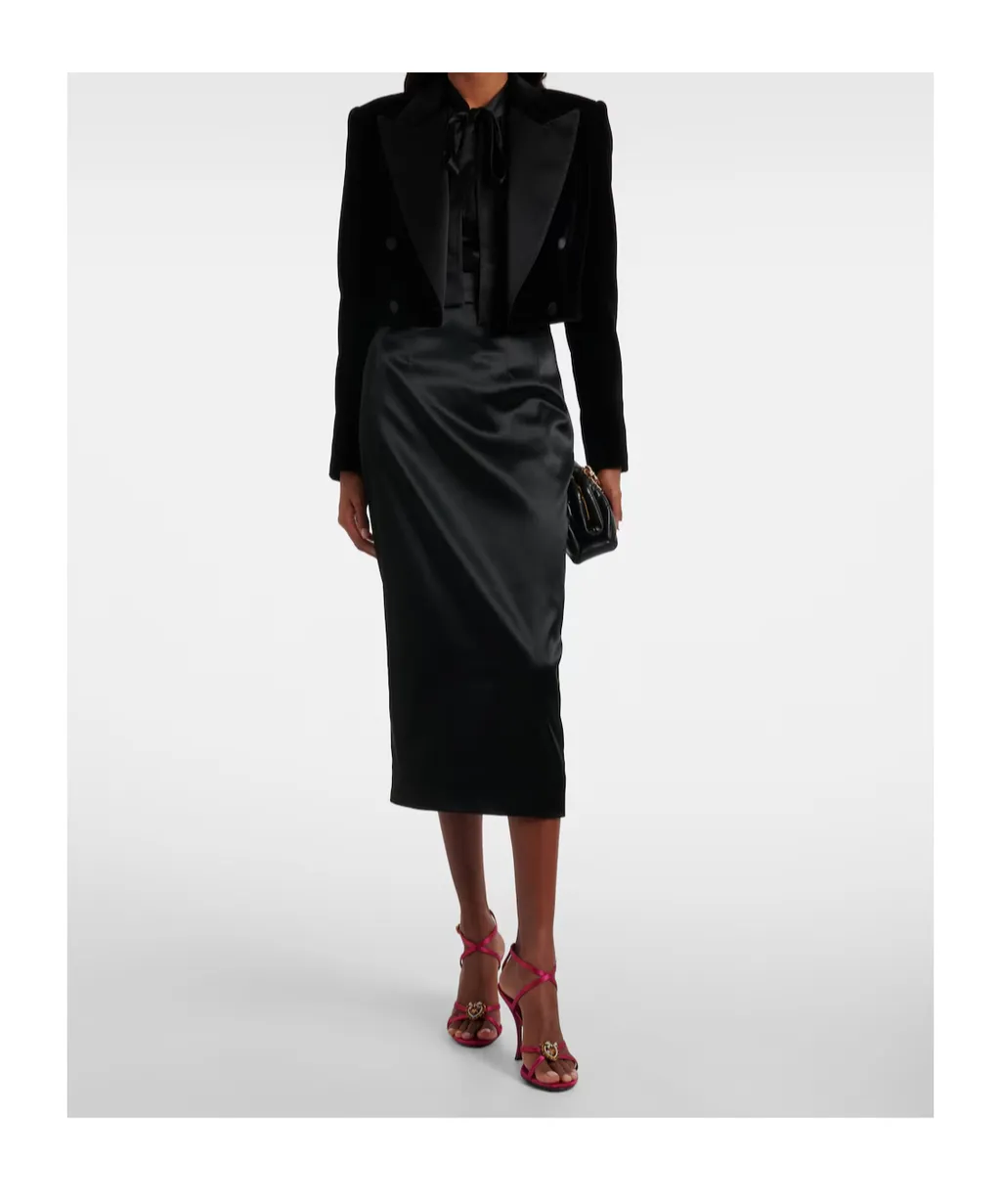 Long-Sleeved Suit Jacket