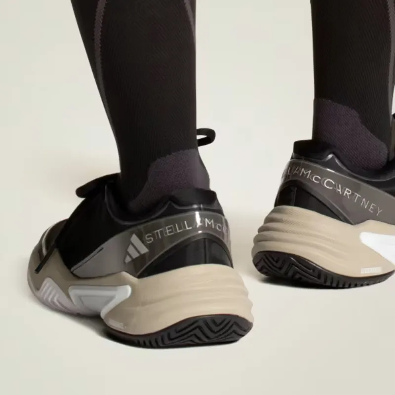 Barricade Leather Sneakers