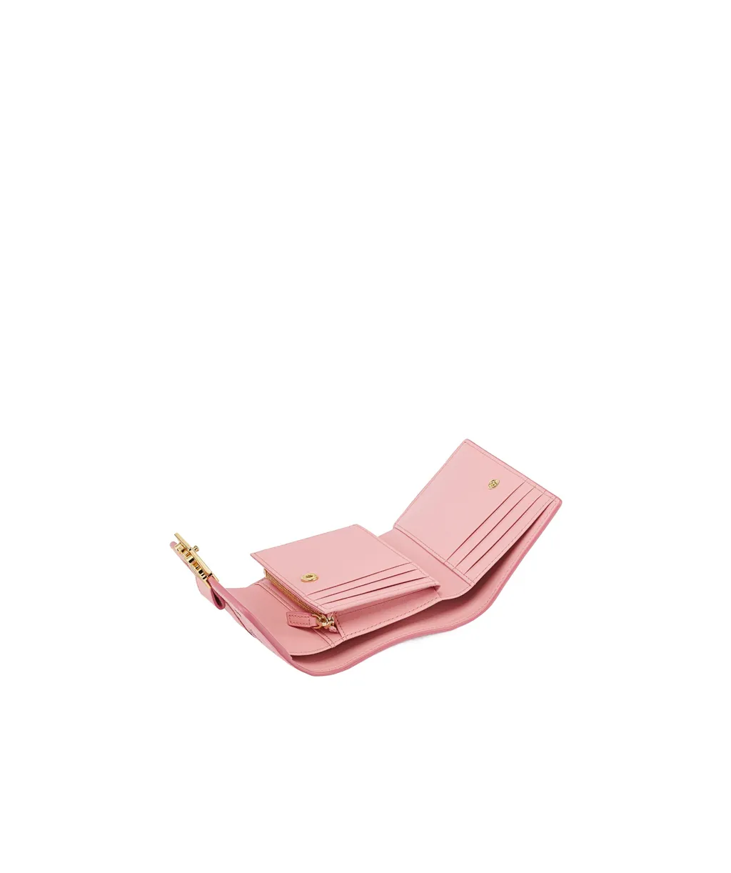 Small Tracy Wallet
