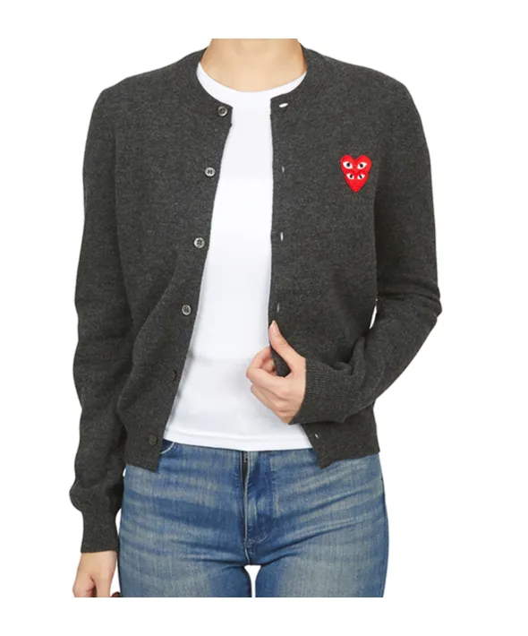 Long-Sleeved Knitwear