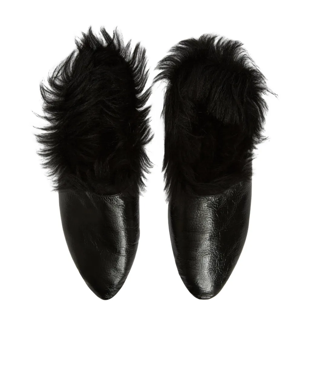 Slippers