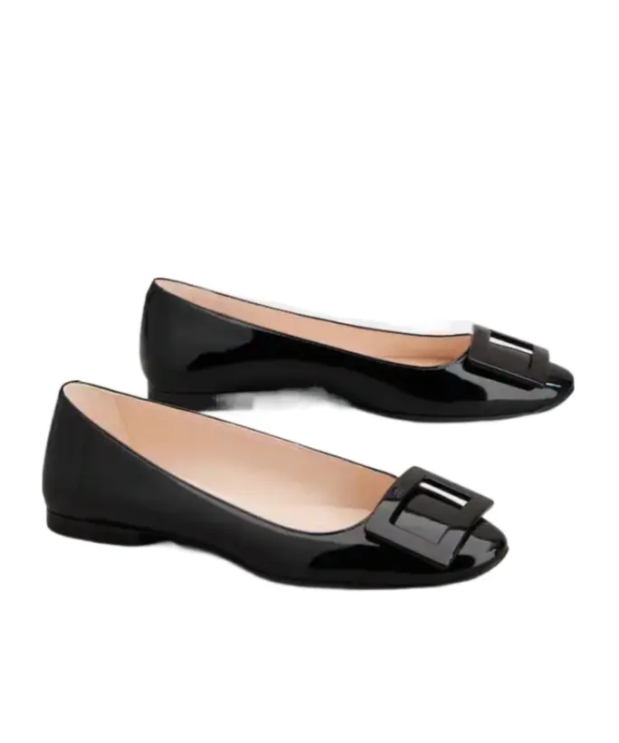 Roger Vivier Logo Embossed Flat Shoes