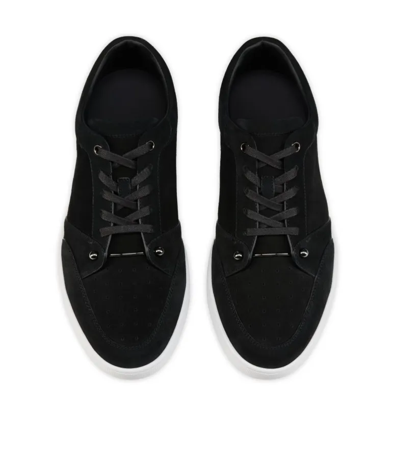 Round-Toe Casual Shoes