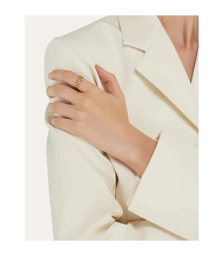 Ring With Bow