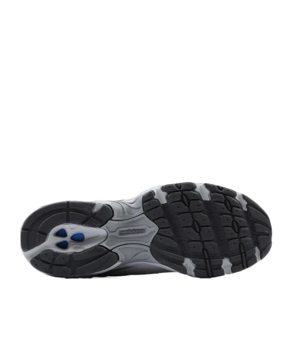 Round-Toe Sneakers