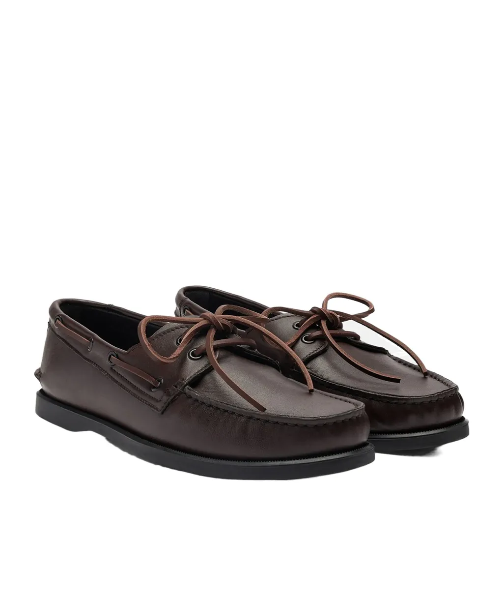 Scarosso Morgan Round-Toe Lace-Up Boat Shoes
