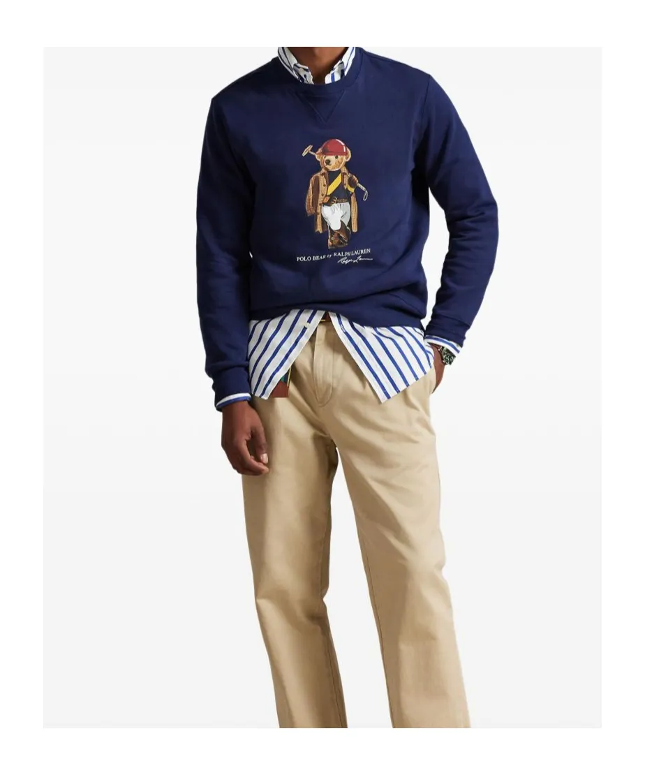 Long-Sleeved Pullover Sweatshirt