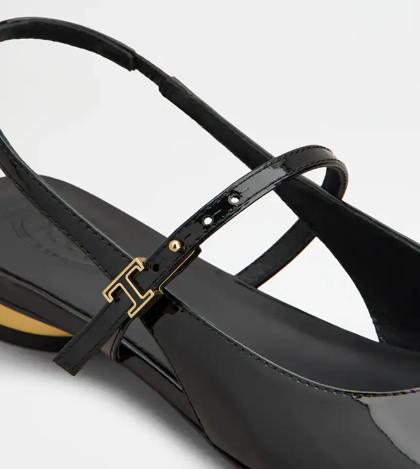 Tod's Mary Janes Flats