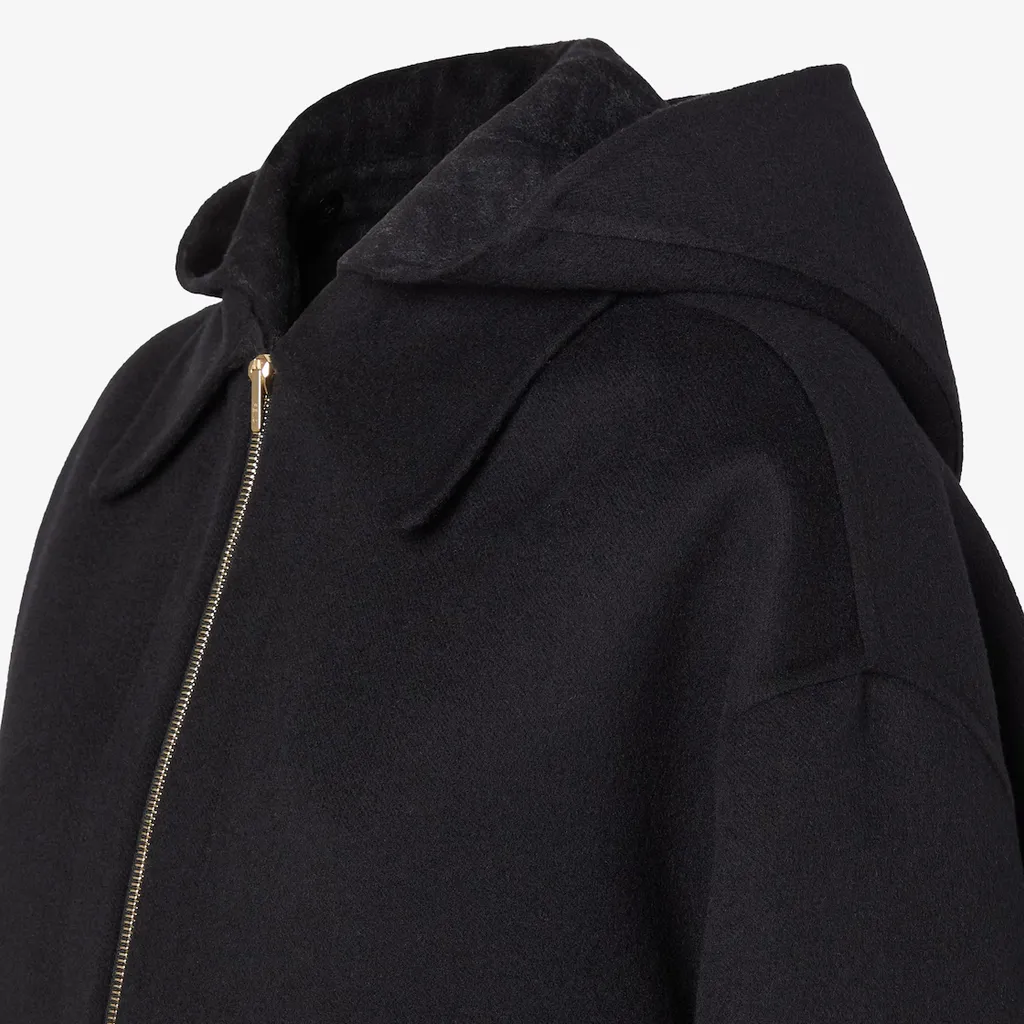 Long-Sleeved Wool Jacket