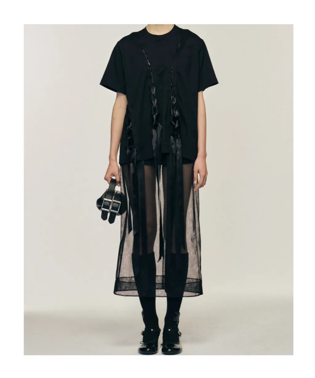 Unraveling Ribbon T-Shirt