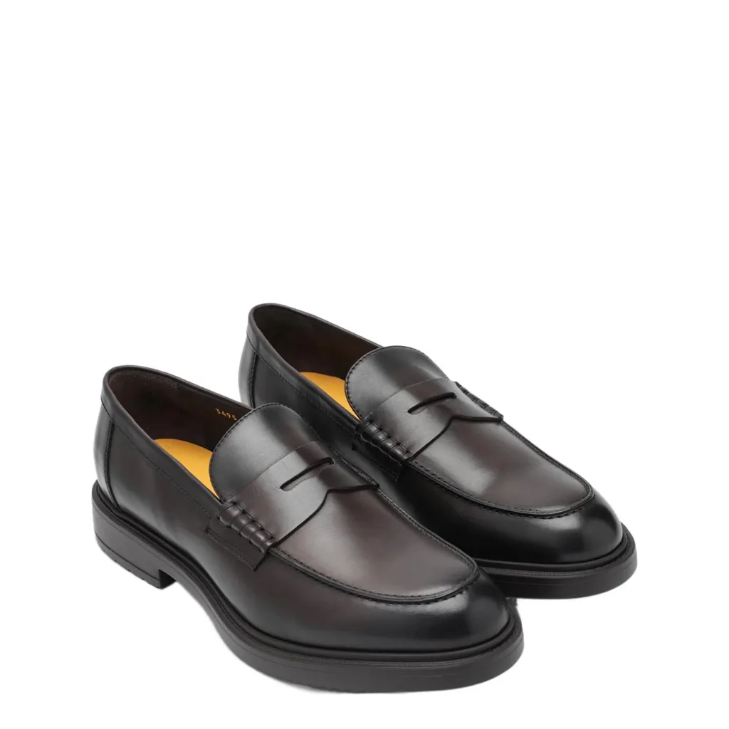 Doucal's Classic Penny Loafers