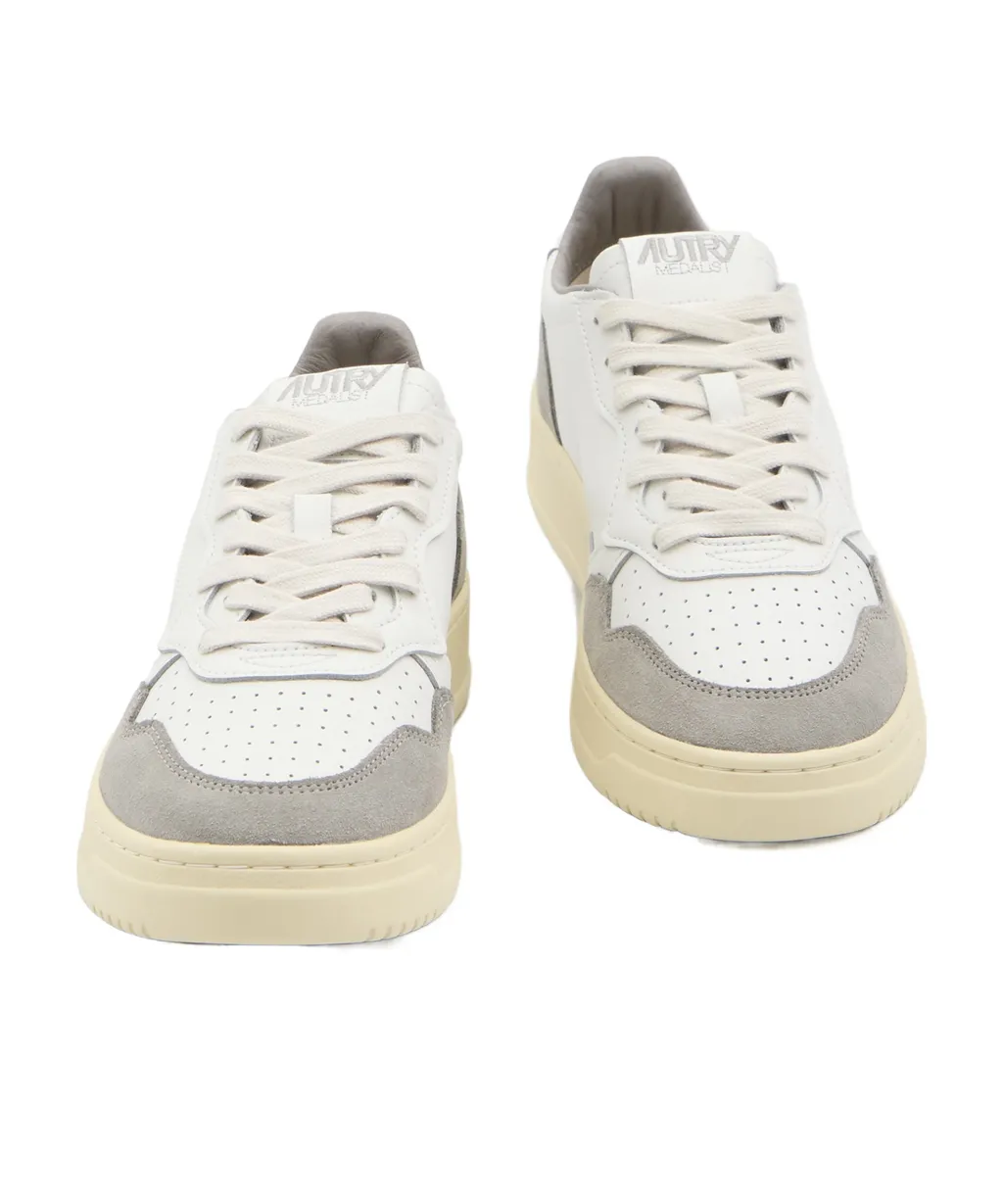Autry Medalist Low Sneakers