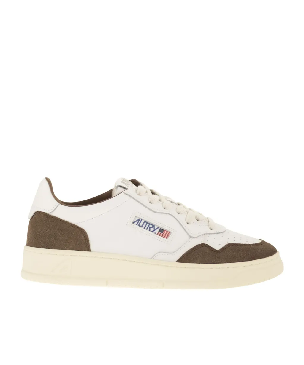Autry Medalist Low Sneakers